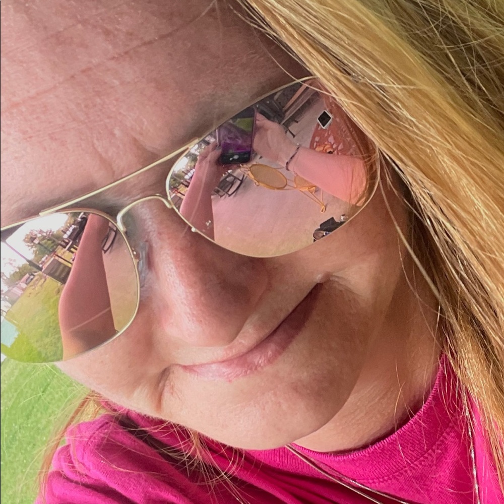 Meet your Posher, Michelle